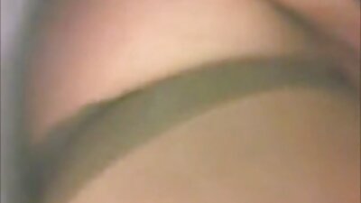 Szexi milf megnyalta által forró kis tini ribanc szex apa lánya